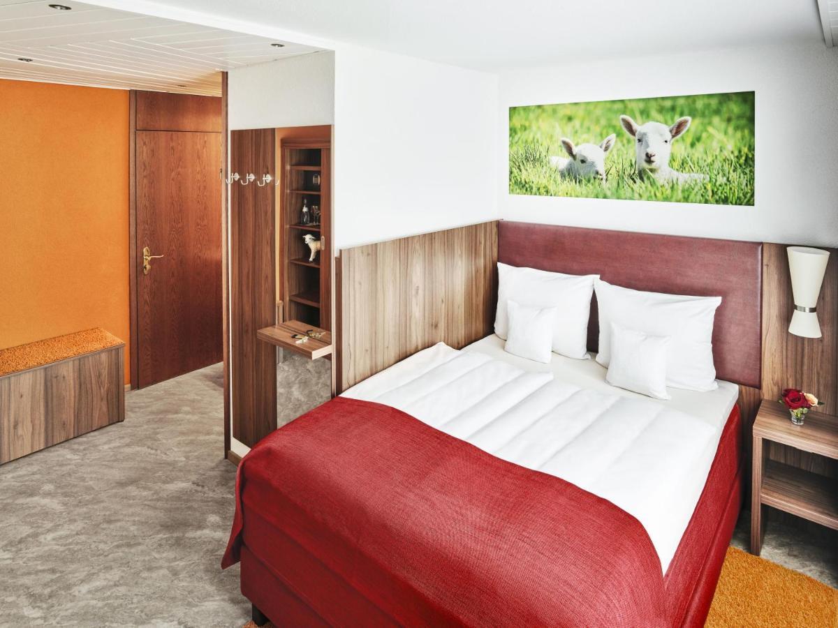 Hotel Lamm Ostfildern Zewnętrze zdjęcie