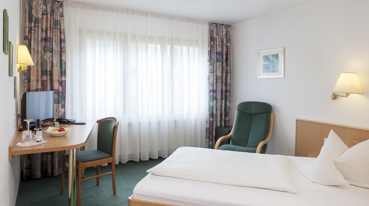 Hotel Lamm Ostfildern Zewnętrze zdjęcie