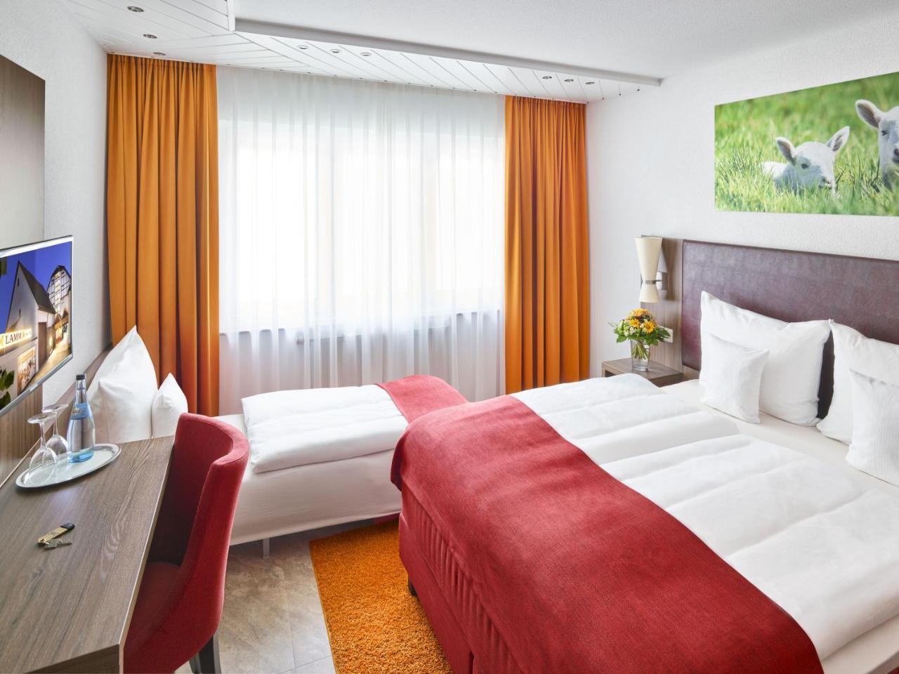 Hotel Lamm Ostfildern Zewnętrze zdjęcie